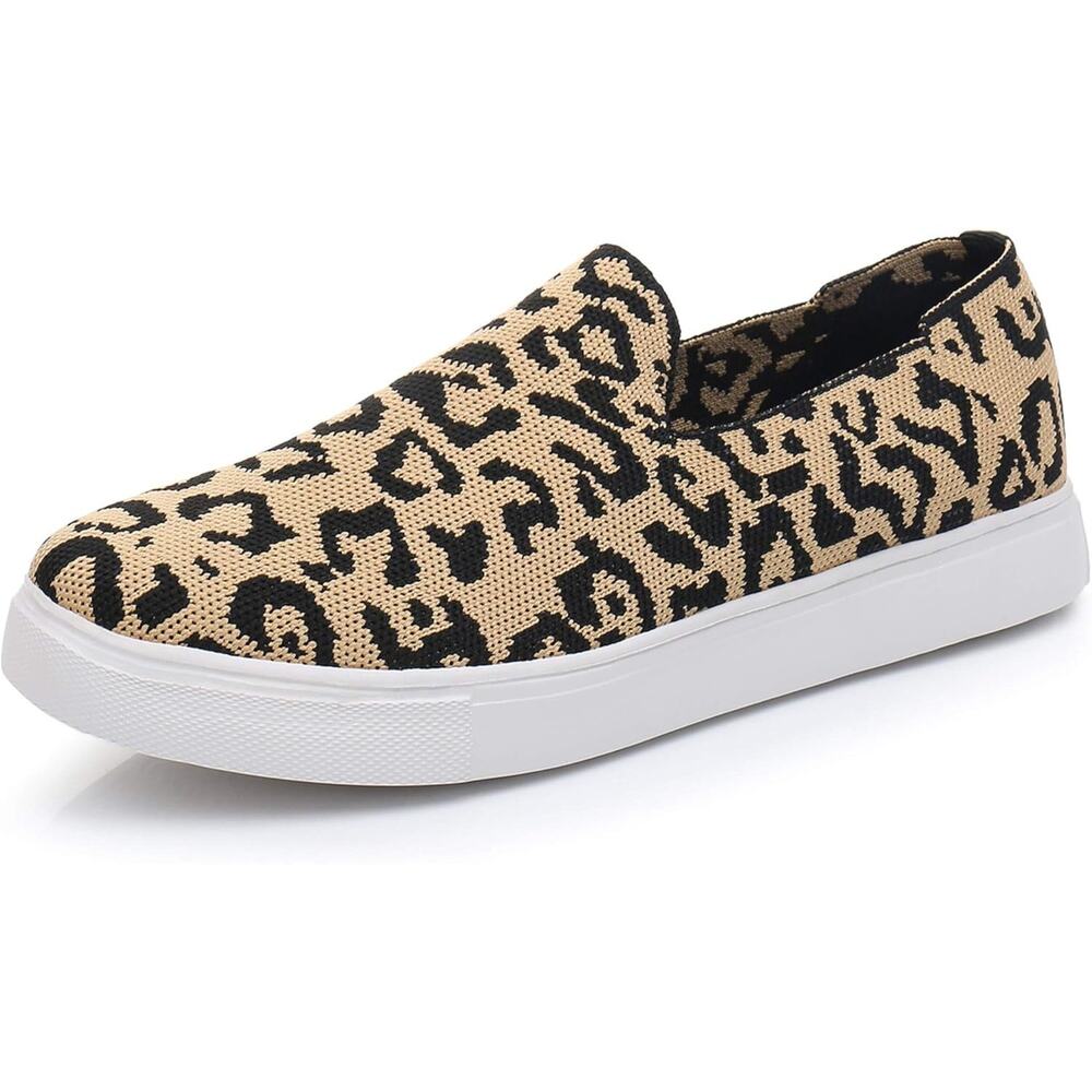 Women’s Sneakers Slip‎ On Fabric Leopard Flats Size 9.5